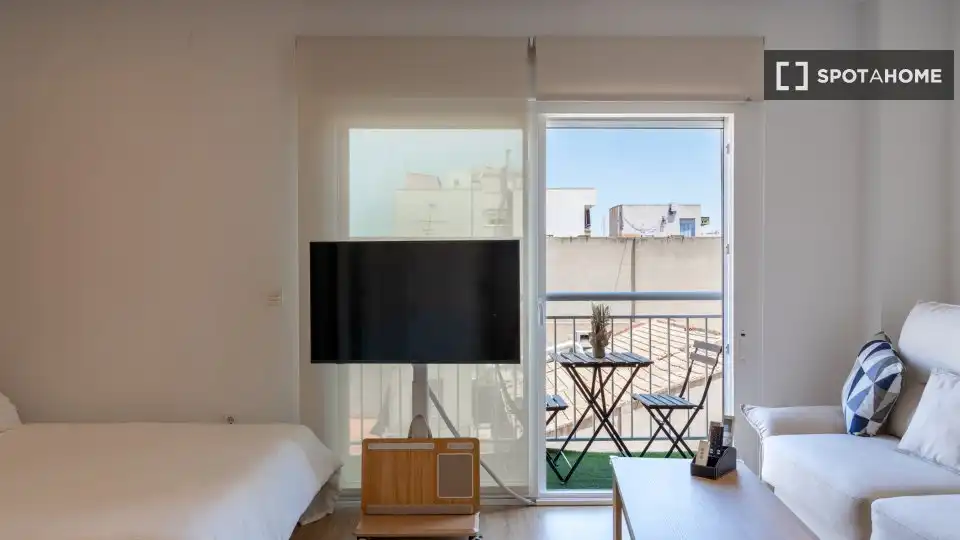 Balcony of Study for share in Elche / Elx  with Air Conditioner, Terrace and Furnished