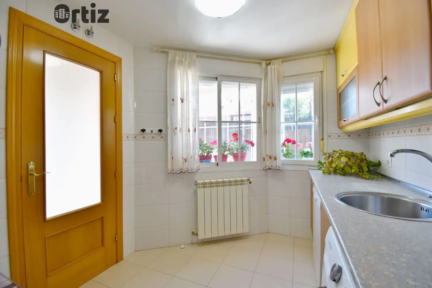 Cocina de Casa o chalet en venta en Loeches con Aire acondicionado, Calefacción y Terraza