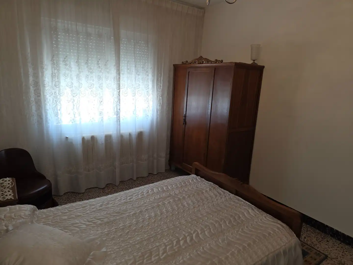 Dormitori de Casa adosada en venda en Vilalba amb Traster i Moblat