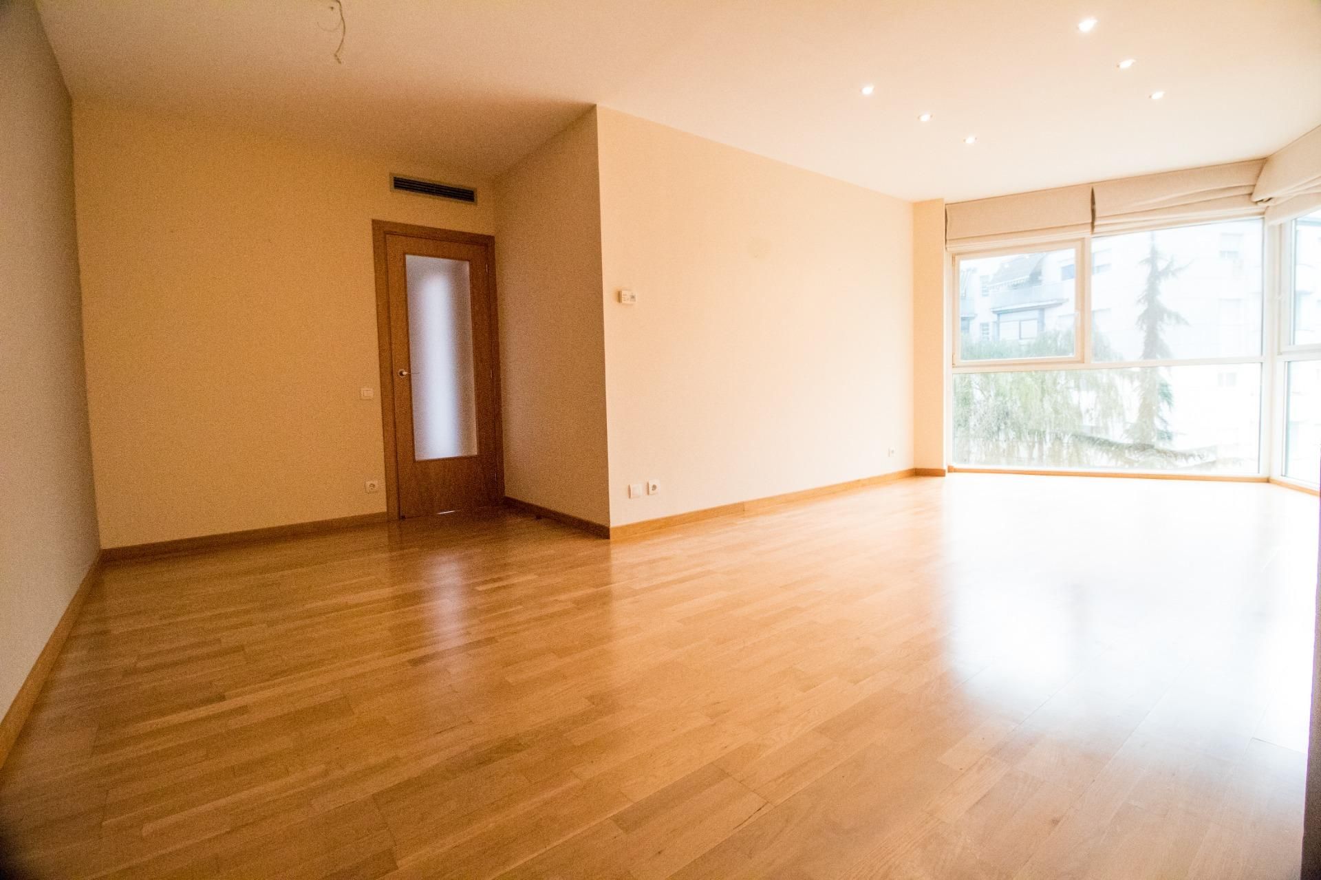 Dormitori de Pis de lloguer en Cerdanyola del Vallès