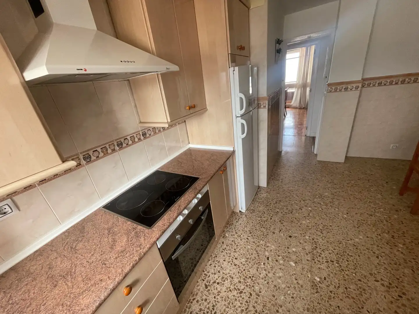 Küche von Wohnung zur Miete in Jaén mit Klimaanlage, Heizung und Parkett