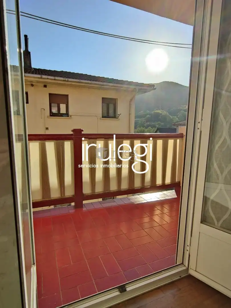 Flat with terrace to rent in Calle Belkoain, imagen 7