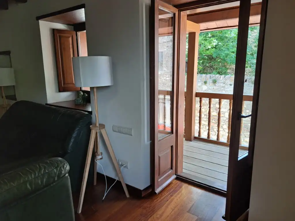 Houses for rent in Carrer Mossèn Cinto Verdaguer, 5, Das