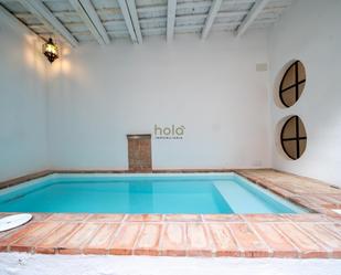 Swimming pool of House or chalet for sale in  Valencia Capital  with Air Conditioner, Terrace and Swimming Pool