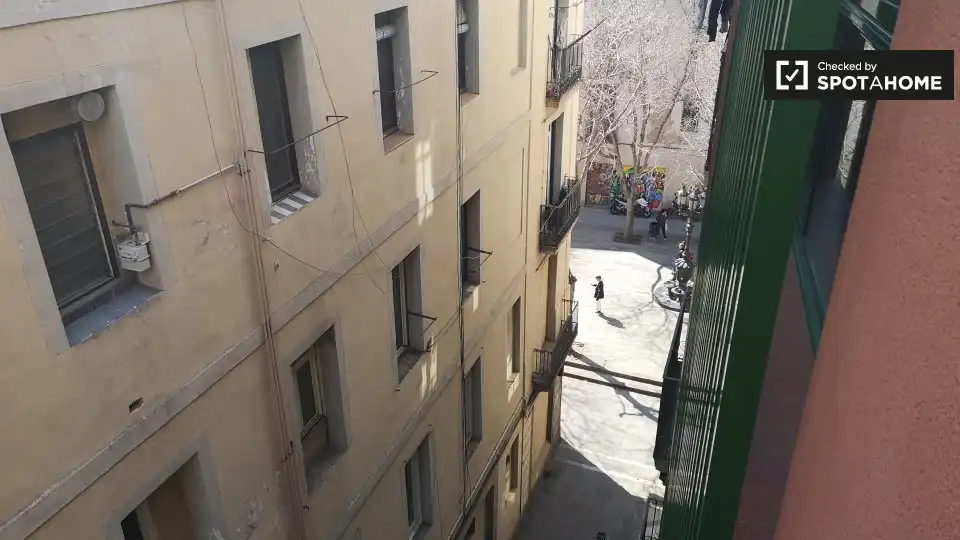 Piso con terraza en alquiler en Ciutat Vella, imagen 15