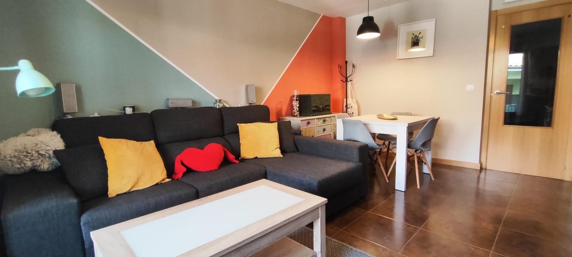 Living room of Duplex for sale in Castañeda  with Heating, Terrace and Storage room