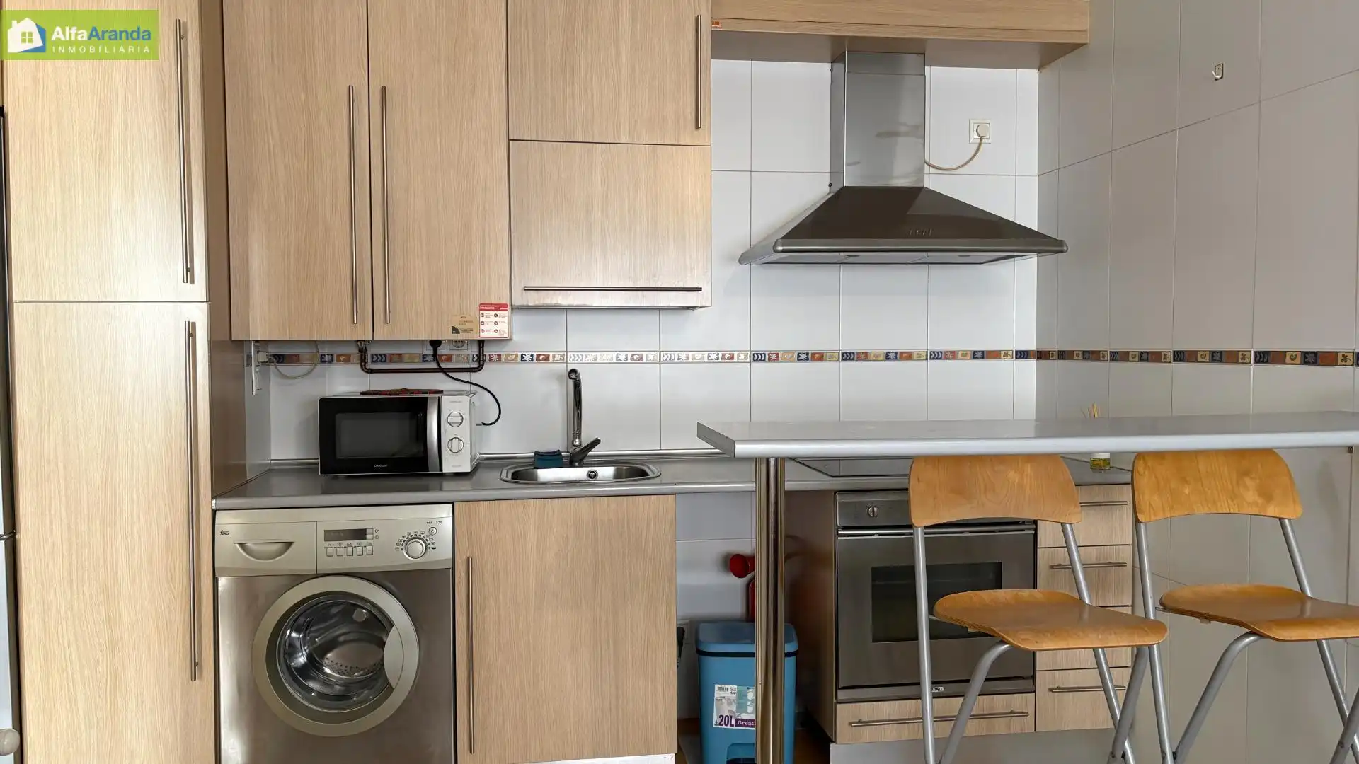 Cuina de Apartament de lloguer en Aranda de Duero amb Calefacció i Moblat