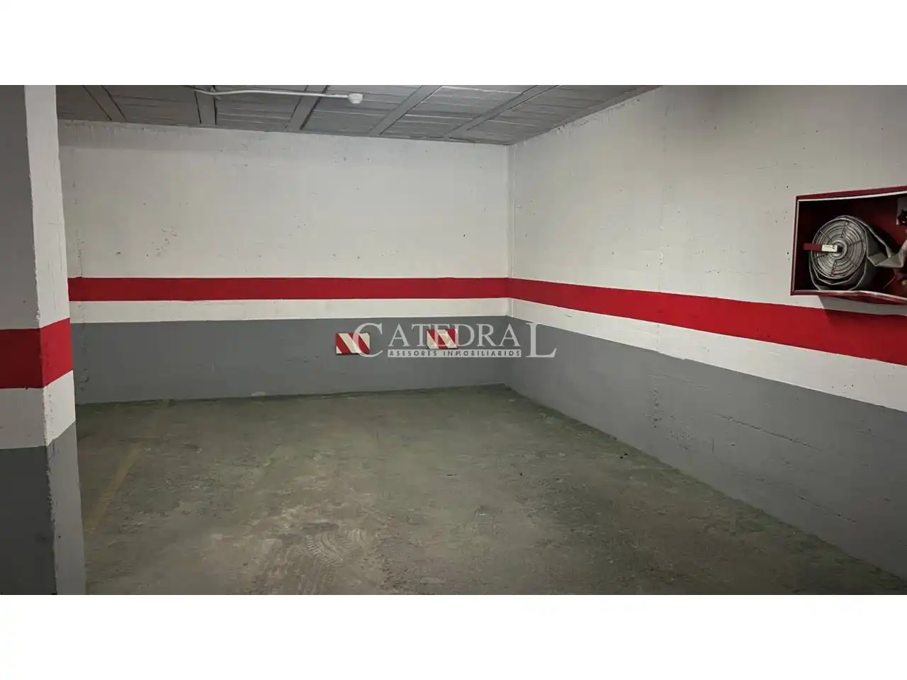 Parking of Garage for rent in Sevilla