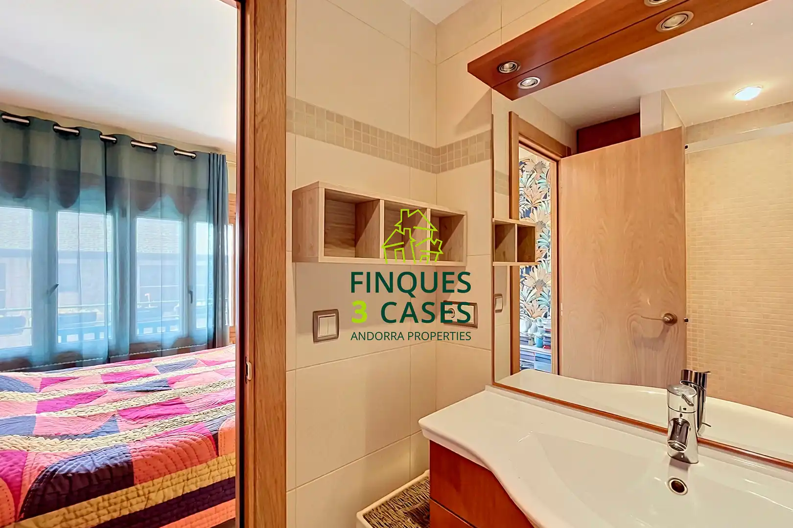 Casa bifamiliare con terrazza in vendita a Carrer de la Solana, imagen 27