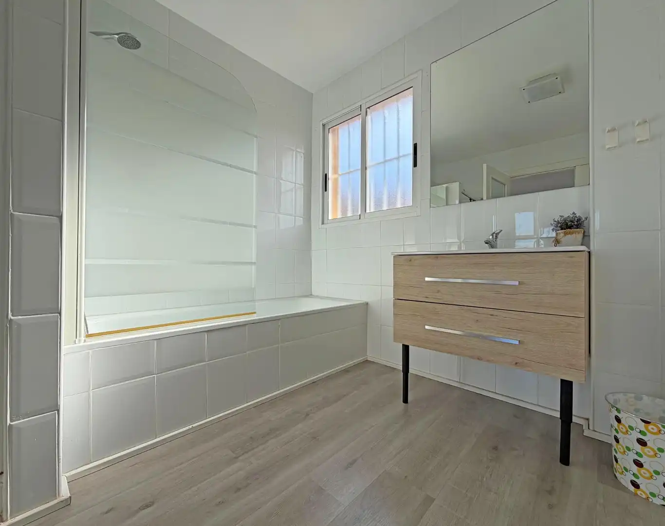 Baño de Casa o chalet en venta en Alicante / Alacant con Calefacción, Jardín privado y Terraza