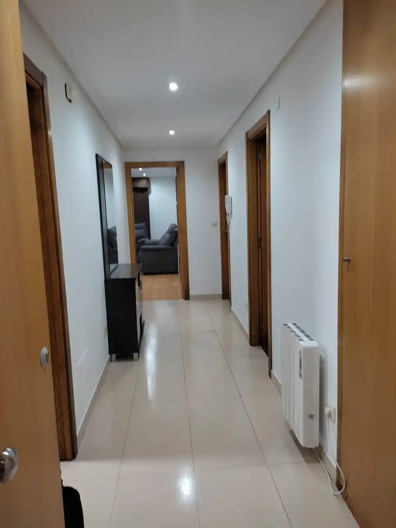 Wohnung zur Miete in SANTA EUFEMIA, Carballo