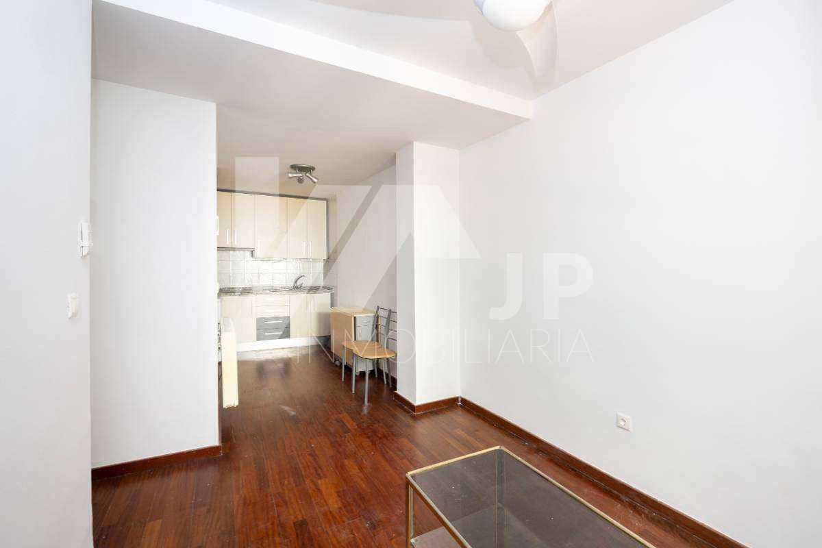 Sala d'estar de Apartament de lloguer en  Granada Capital amb Moblat