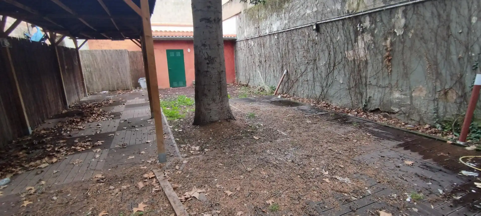 Gebäude zum Verkauf in Sant Julià de Vilatorta
