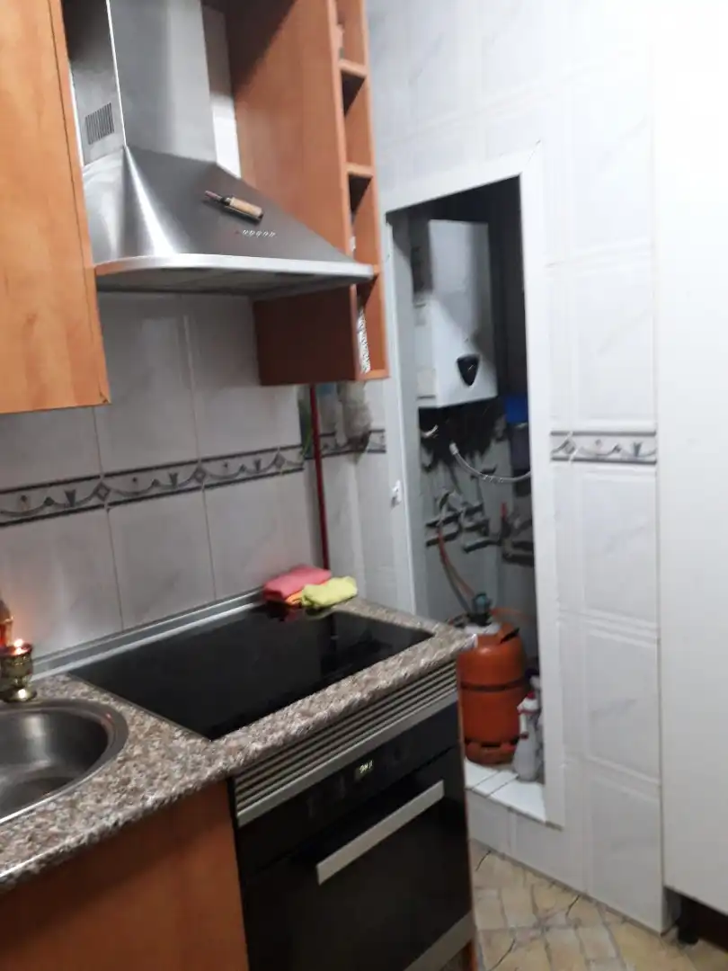 Cuina de Casa o xalet en venda en Coín amb Aire condicionat, Terrassa i Moblat