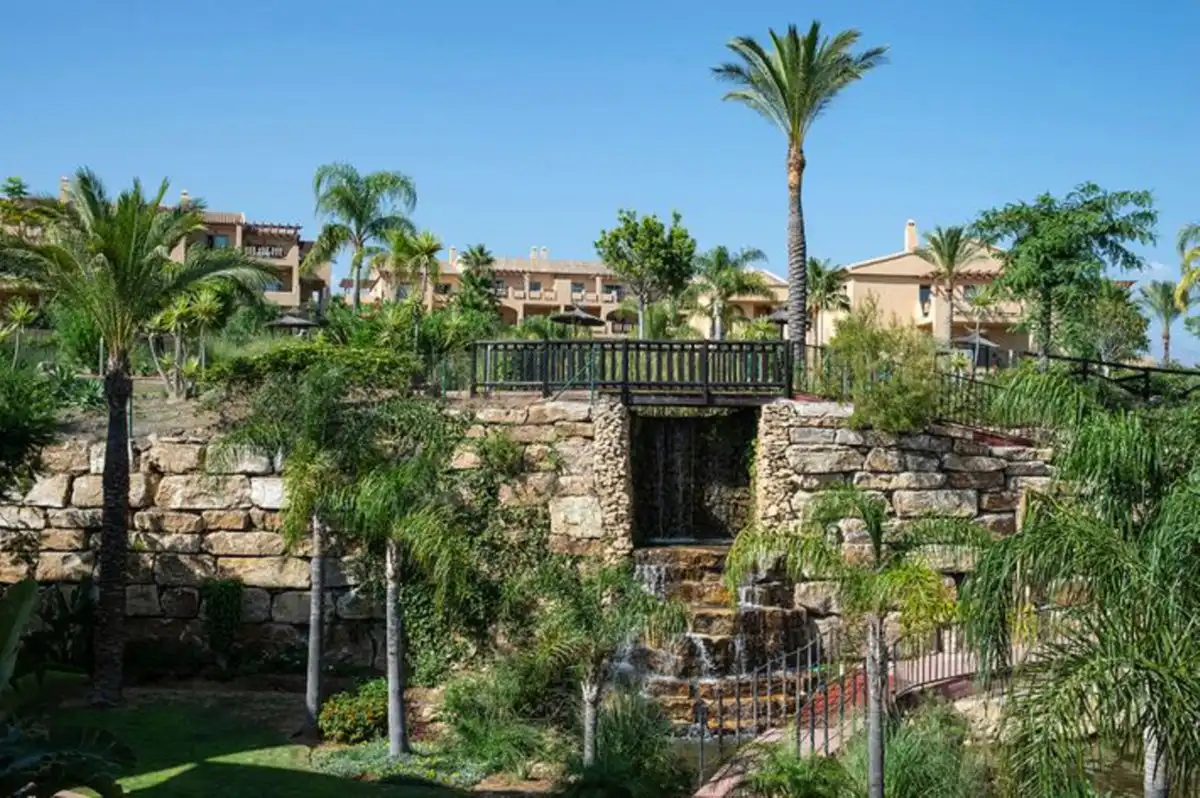 Àtic amb piscina en venda a Benahavís pueblo, imagen 11