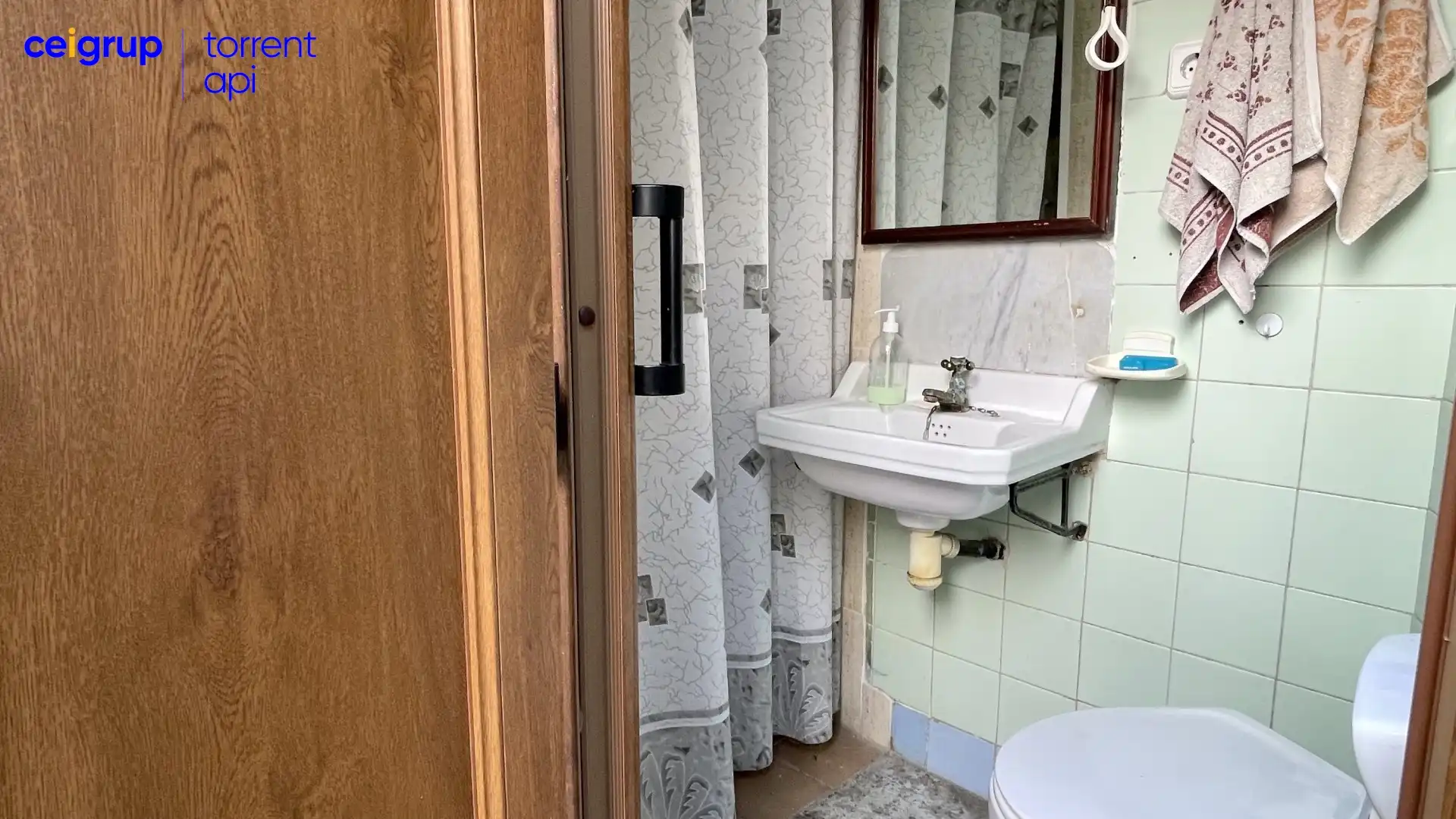 Baño de Casa adosada en venta en Torroella de Montgrí con Terraza, Amueblado y Balcón