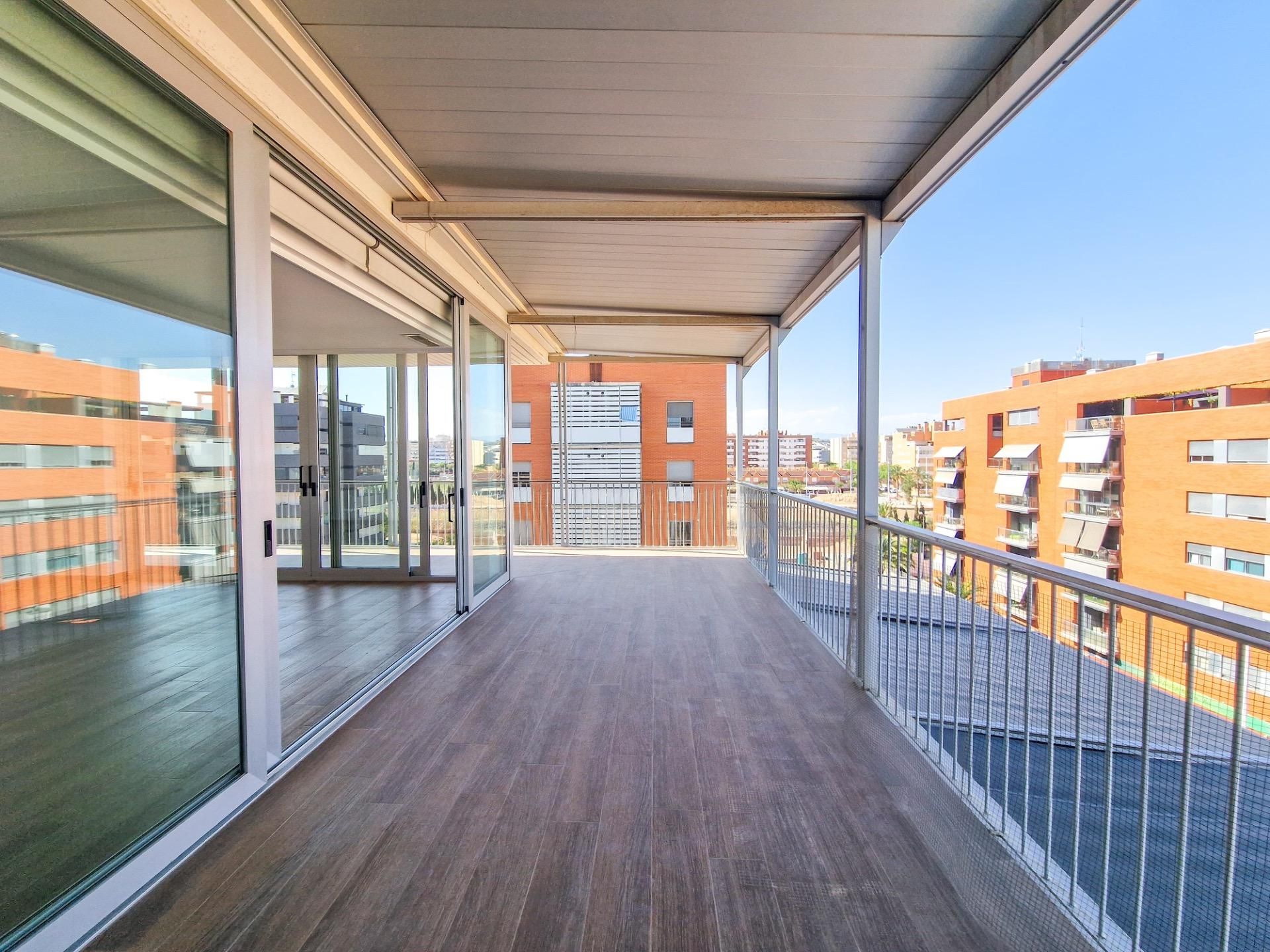 Terrassa de Pis de lloguer en Elche / Elx amb Aire condicionat, Calefacció i Terrassa