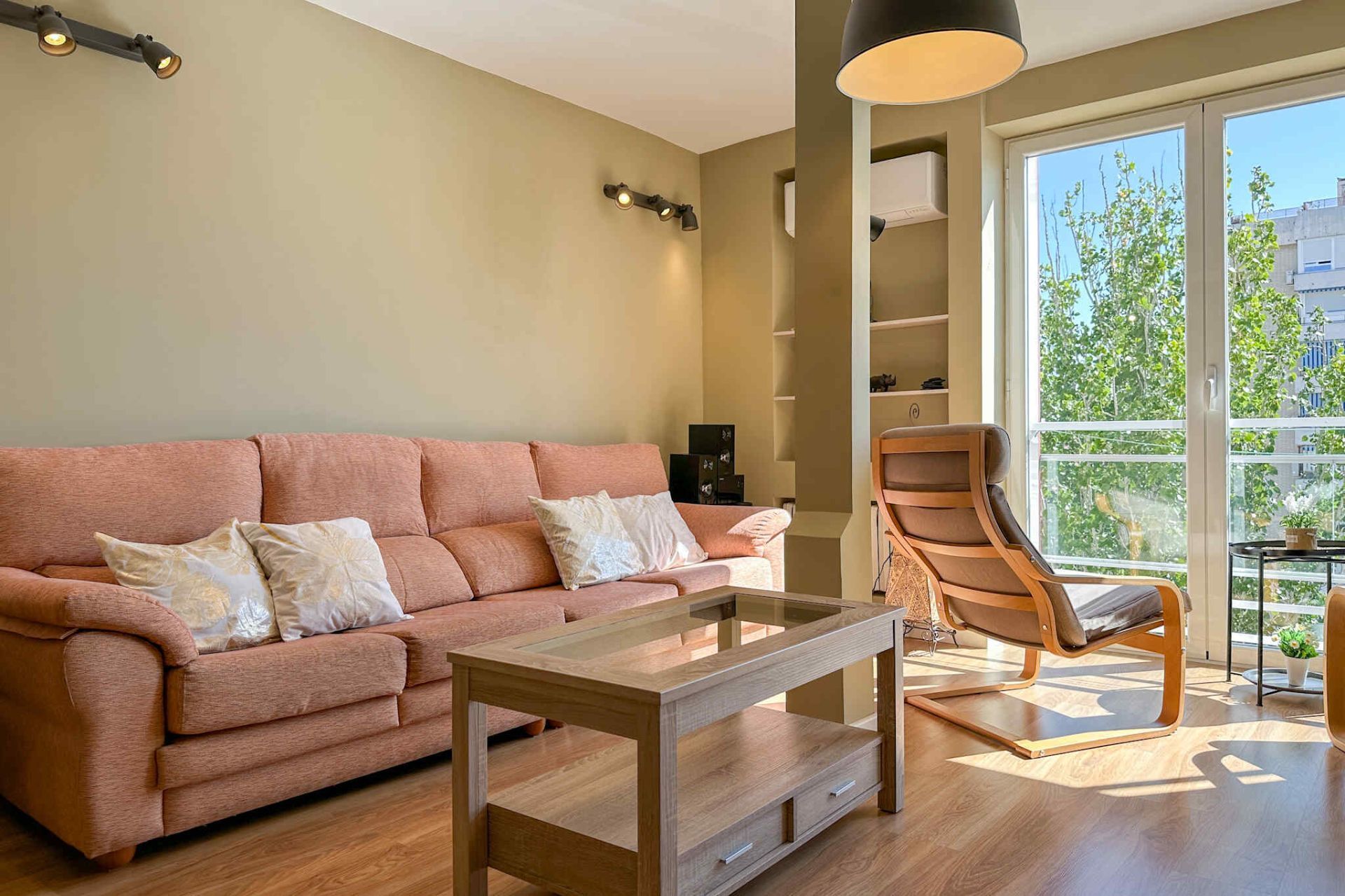 Sala d'estar de Pis en venda en  Madrid Capital amb Aire condicionat, Calefacció i Terrassa