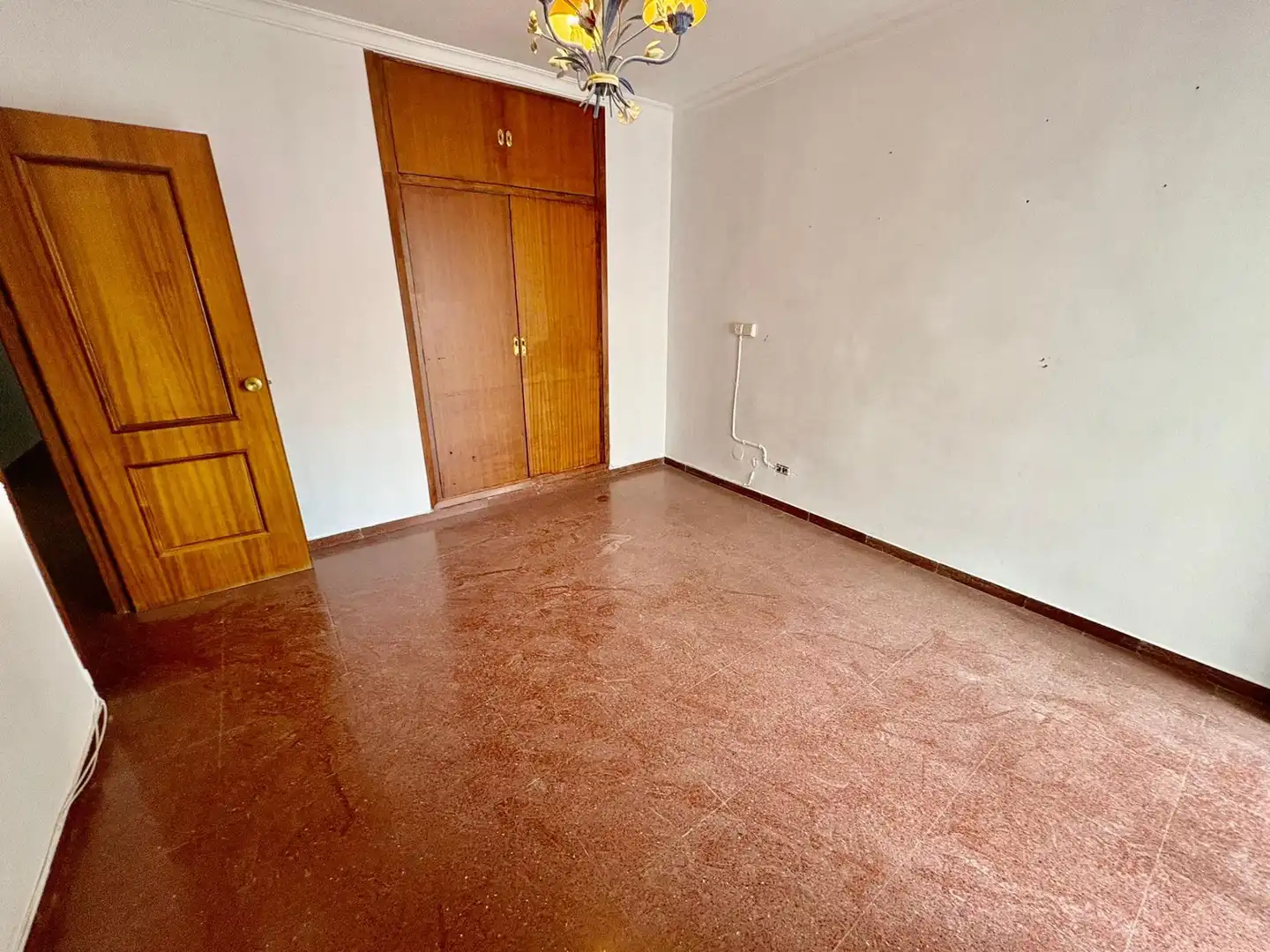 Flat for sale in San Mateo