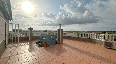 ¡Magnífico piso con terraza en Heredades, Almoradí!