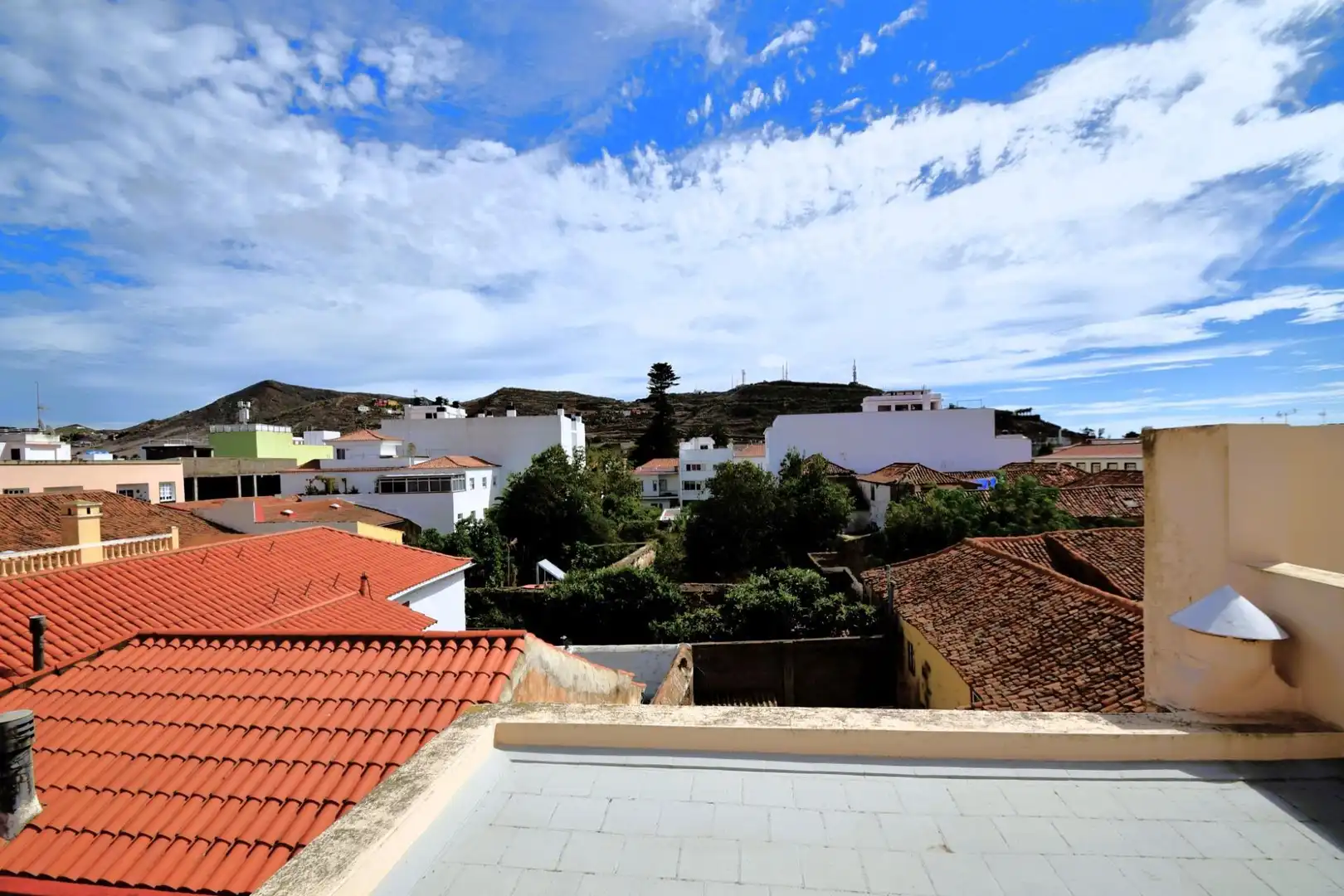 Vista exterior de Casa o chalet de alquiler en San Cristóbal de la Laguna con Jardín privado, Terraza y Trastero