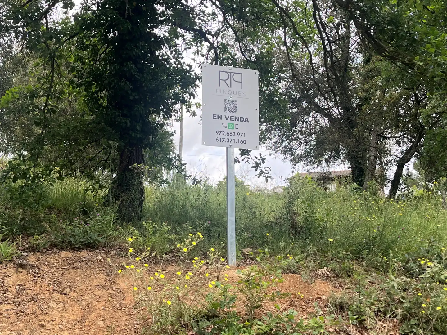 Residencial en venda en Bescanó