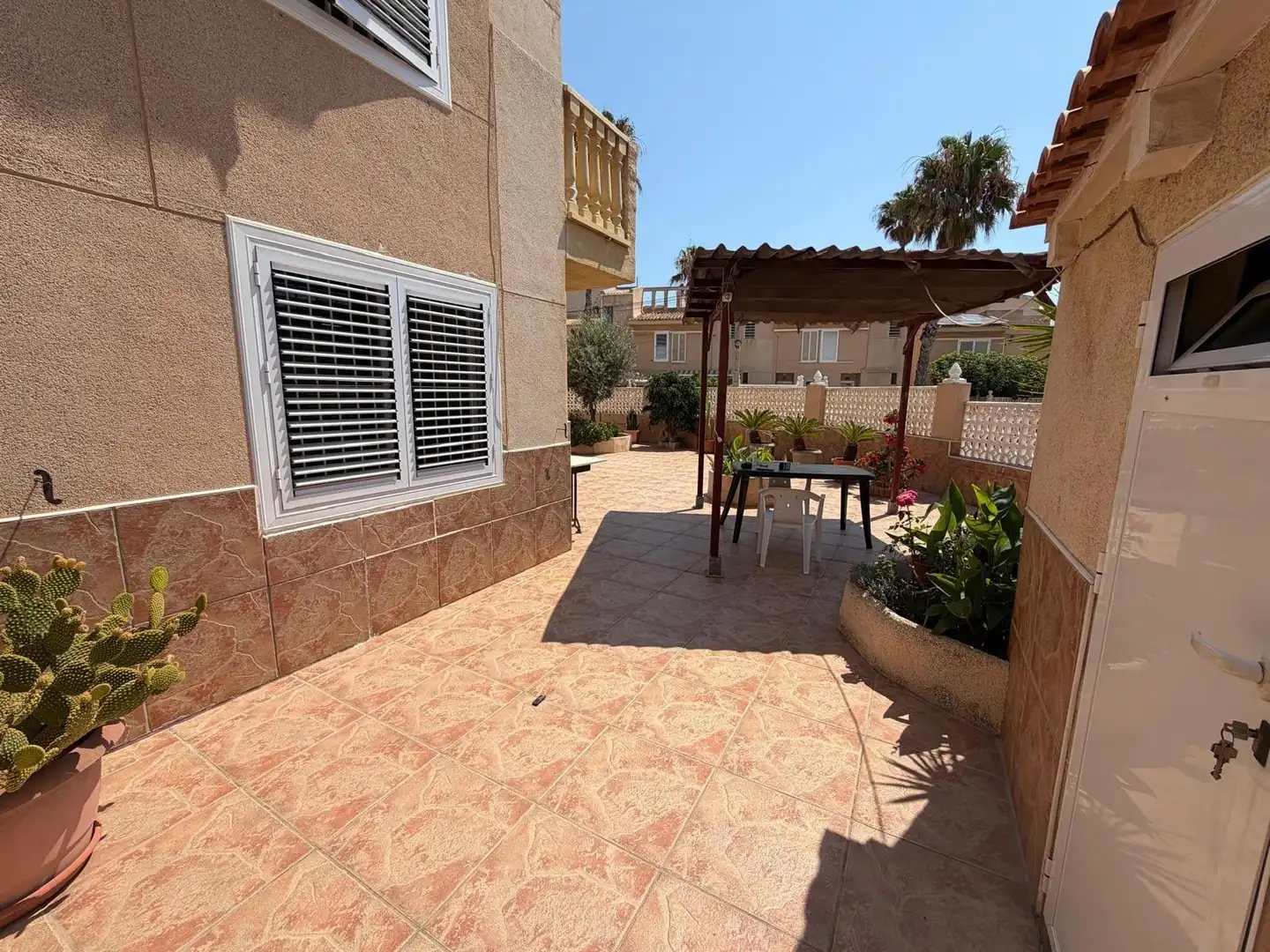 Terraza de Casa adosada en venta en Torrevieja con Jardín privado, Terraza y Trastero