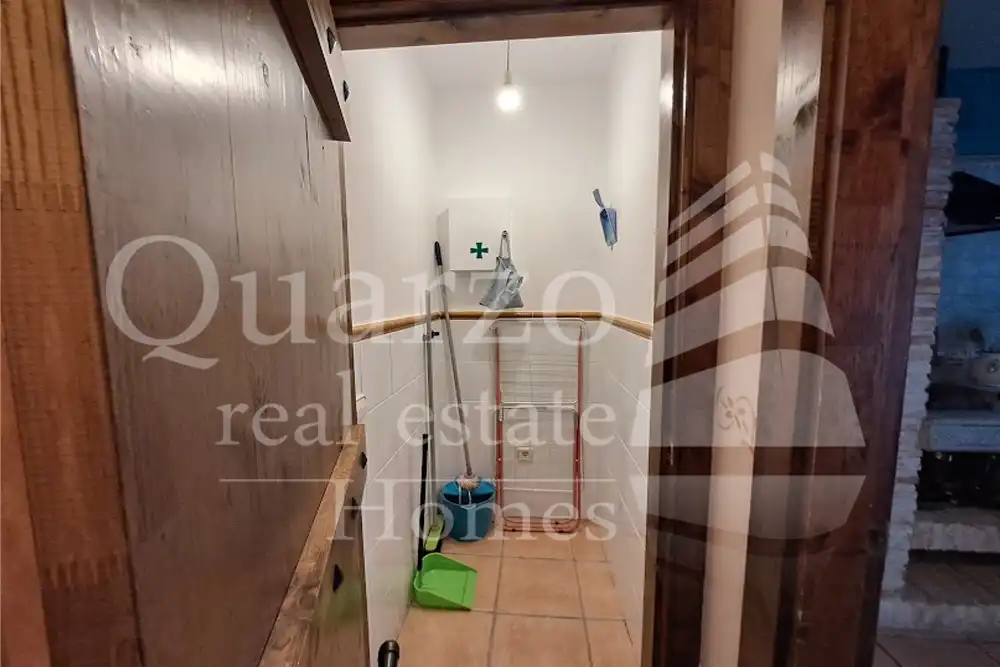 Houses for sale in Herrera de Alcántara  with Air Conditioner, Terrace and Furnished