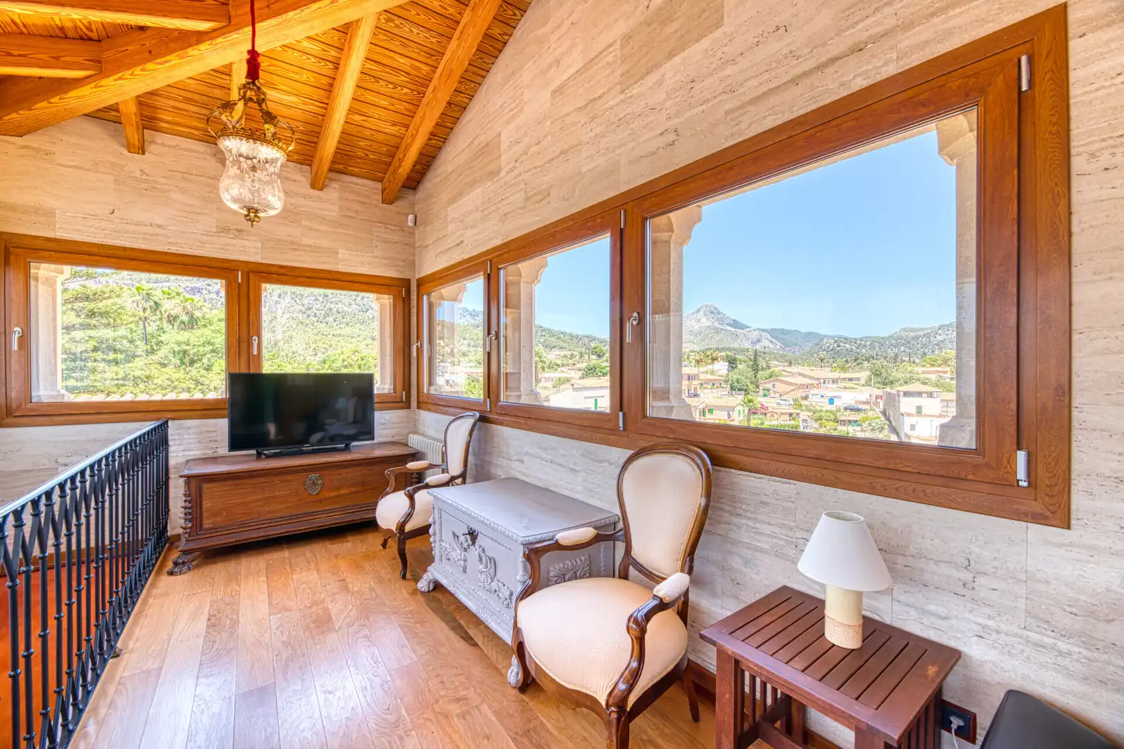 Living room of Houses for sale in Calvià  with Private garden