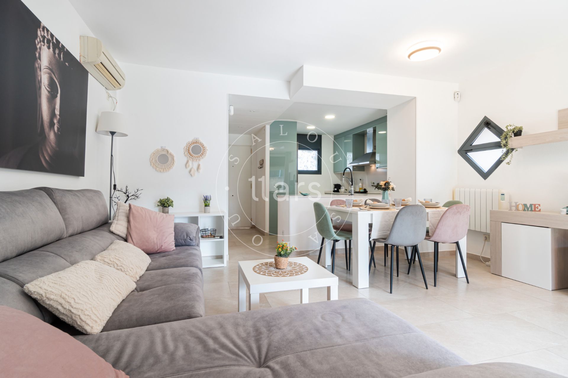 Vista exterior de Dúplex en venda en Salou amb Aire condicionat i Jardí privat