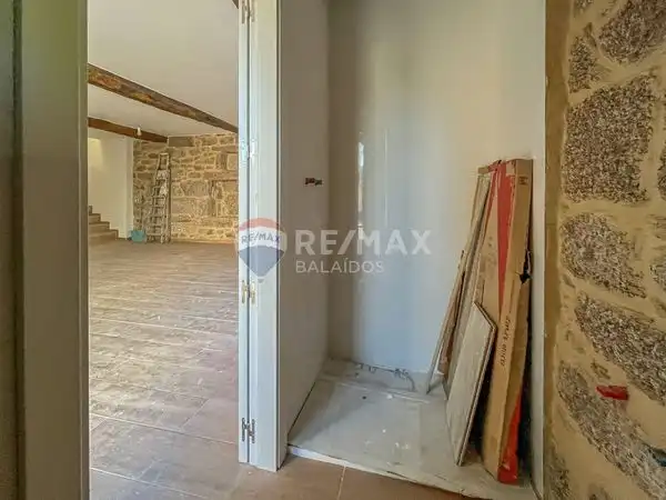 Casa o xalet en venda en Cenlle amb Jardí privat