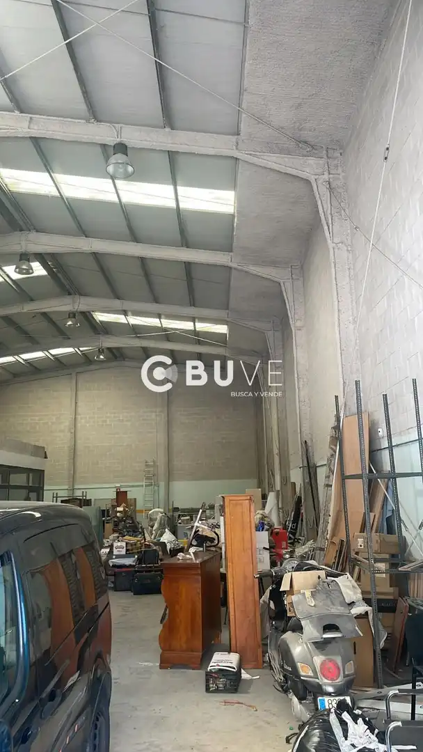 Nau industrial en venda en Tudela de Duero