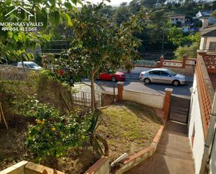 Vista exterior de Casa adosada en venda en Lliçà de Vall amb Aire condicionat, Calefacció i Jardí privat