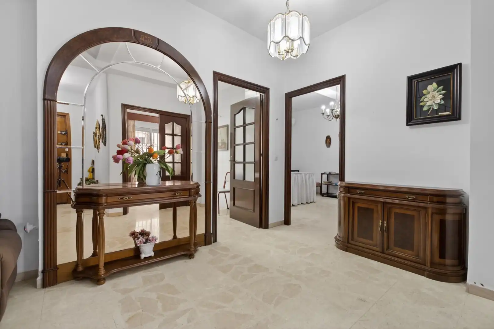 Houses for sale in Sevilla  with Air Conditioner, Terrace and Balcony