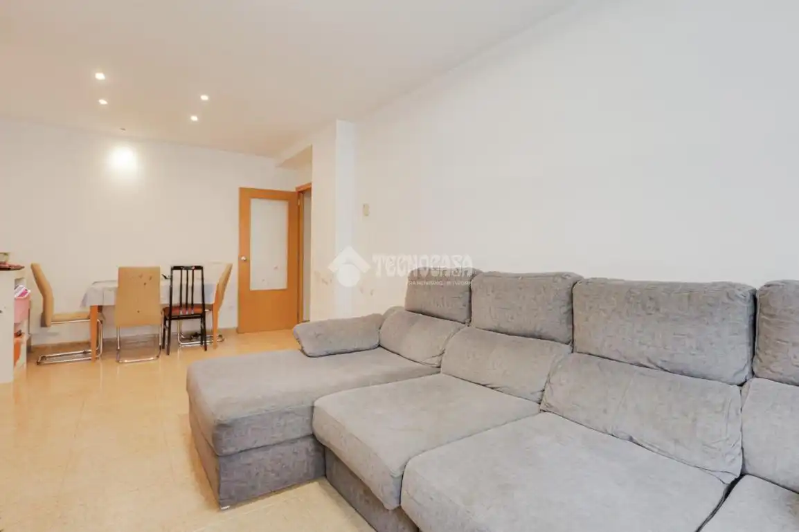 Sala d'estar de Pis en venda en Terrassa amb Aire condicionat i Calefacció