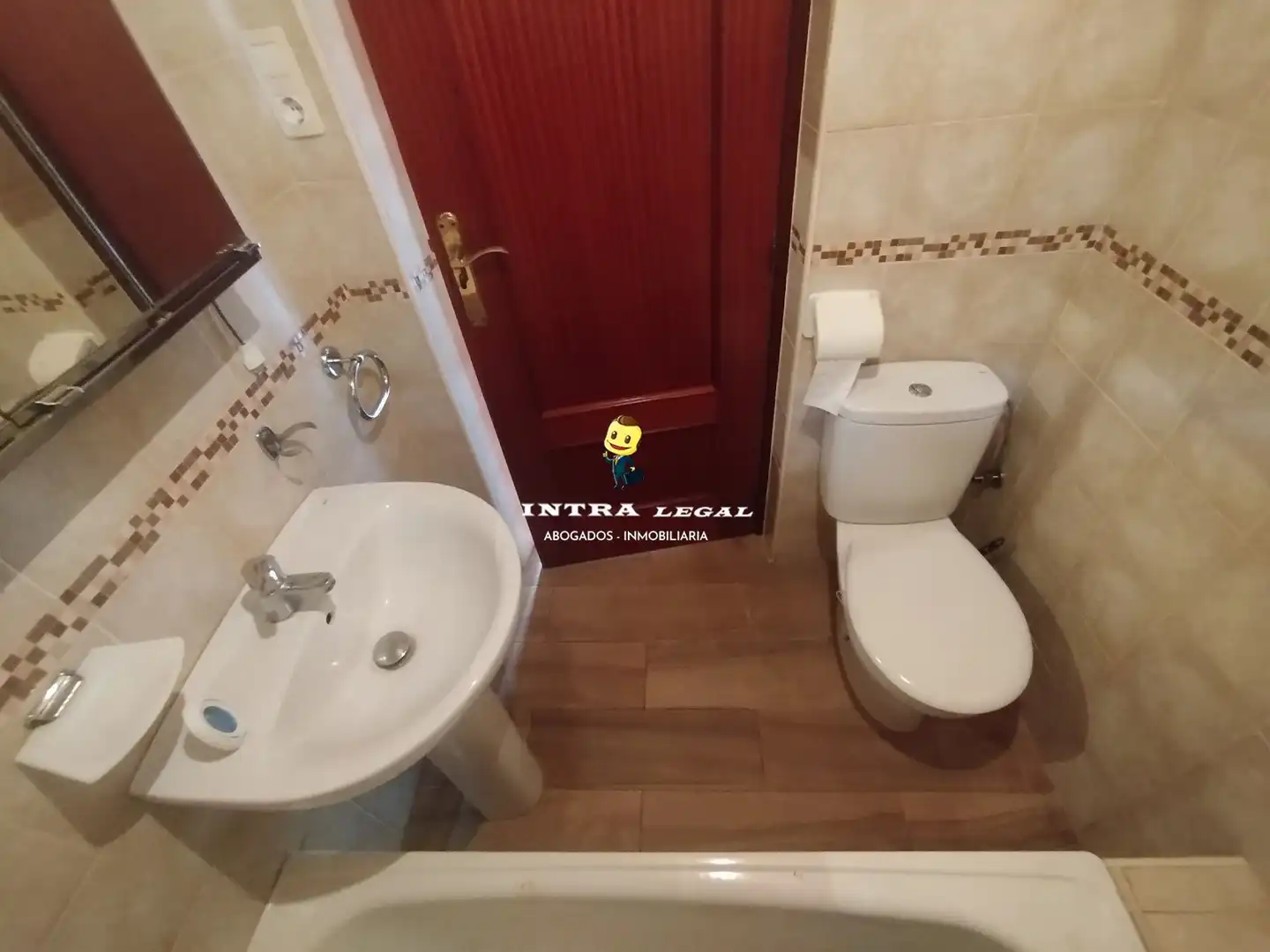 Baño de Casa o chalet en venta en Matilla de los Caños del Río con Calefacción, Trastero y Piscina
