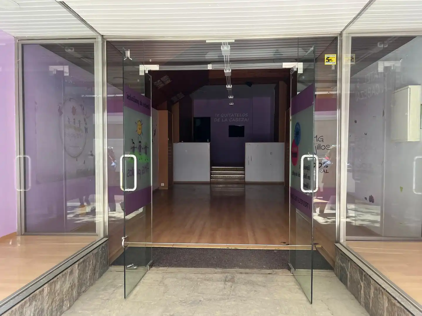 Local de lloguer en Mollet del Vallès amb Parquet