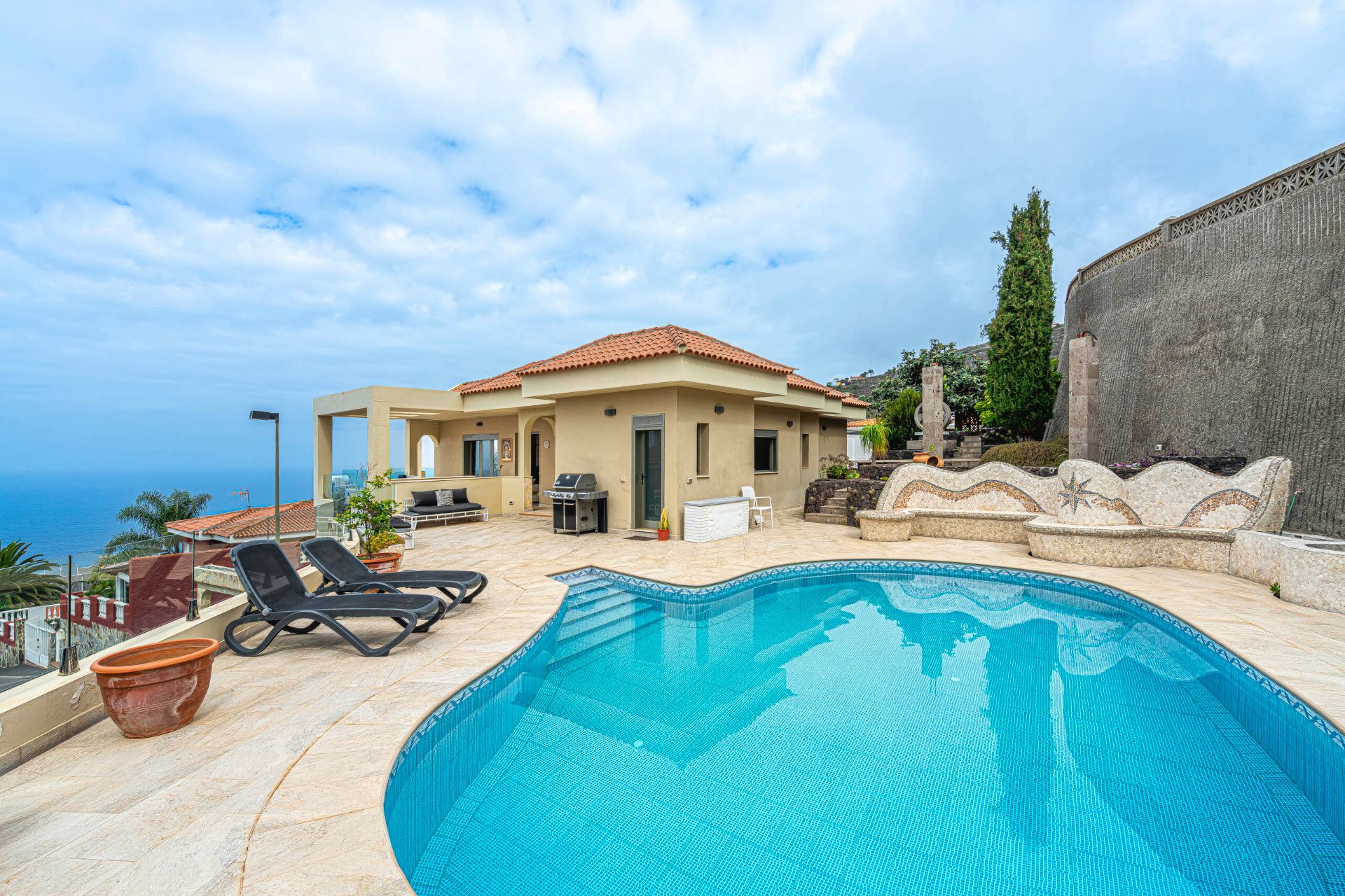 Piscina de Casa o chalet en venta en El Sauzal con Jardín privado, Terraza y Trastero