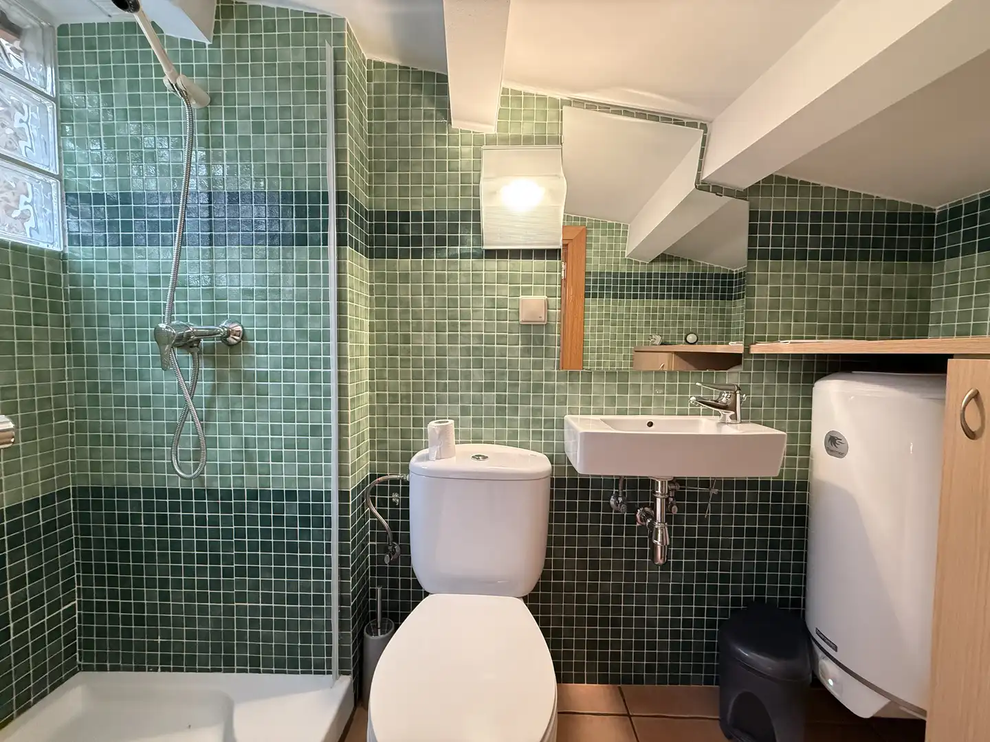 Badezimmer von Wohnung zur Miete in Roses mit Klimaanlage, Möbliert und Ofen