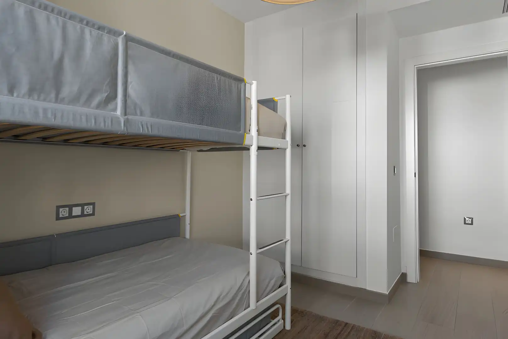 Apartament amb piscina en venda a Estepona Pueblo, imagen 20