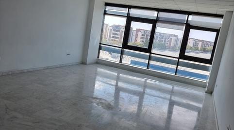 Foto 2 von Büro zur Miete in Calle Industria, Pisa, Mairena del Aljarafe