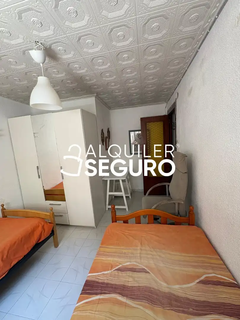 Flat for rent in Madrid  with Furnished