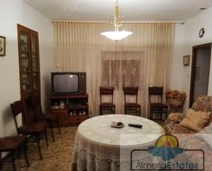 Living room of House or chalet for sale in Urrácal