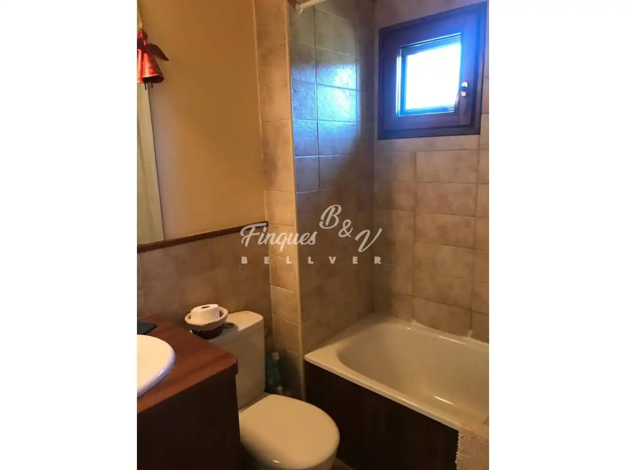 Bathroom of Houses for rent in Osséja  with Heating, Parquet flooring and Furnished