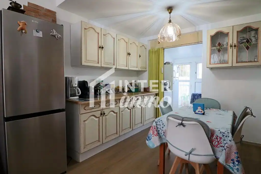 House with garden for sale in Pasaje Montseny 122, imagen 8