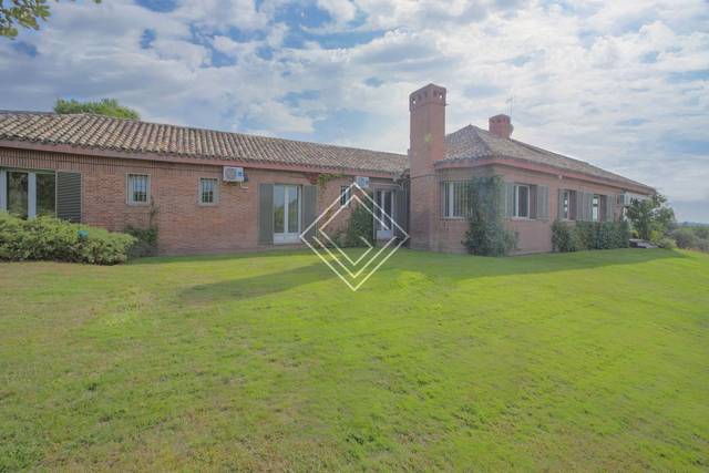 Casa-chalet en Alquiler en Monteclaro