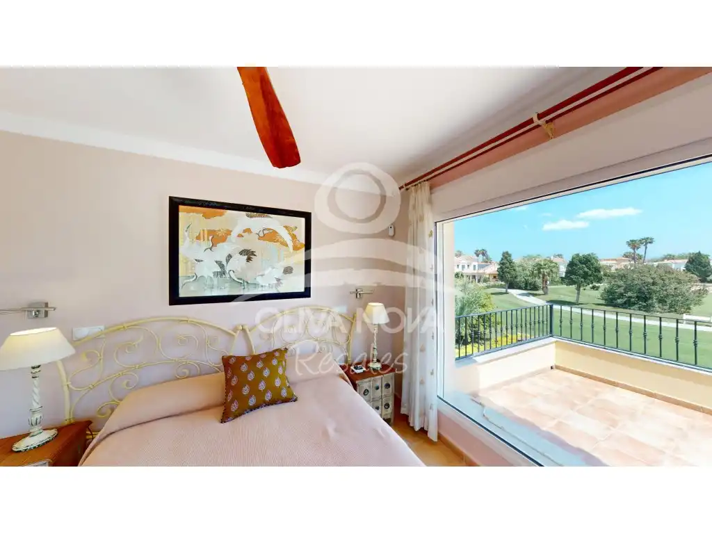 Habitación de Casa o chalet en venta en Oliva con Terraza y Piscina