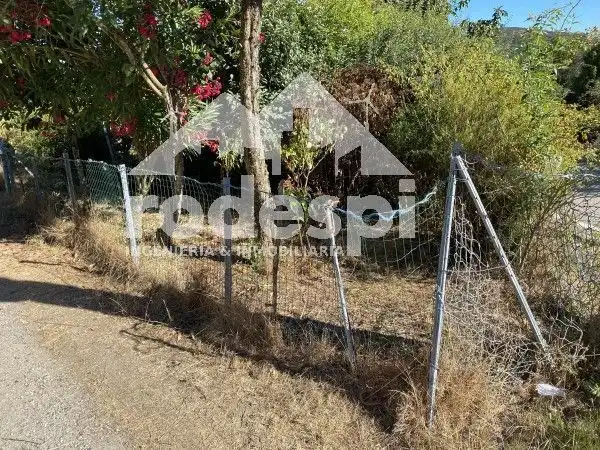 Casa adosada en venda en Crecente amb Calefacció, Traster i Moblat