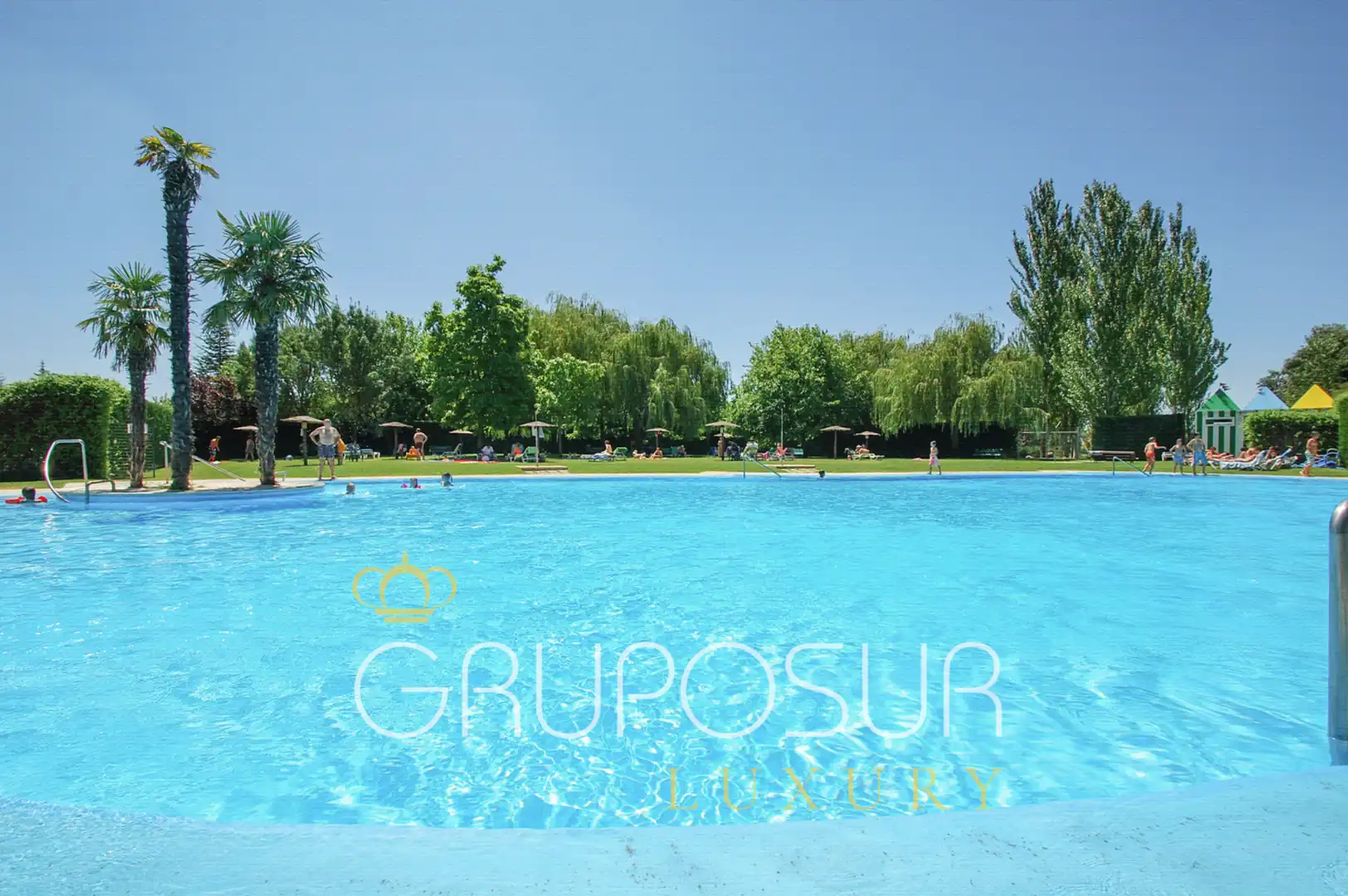 Piscina de Casa o chalet en venta en Boecillo con Calefacción, Jardín privado y Terraza