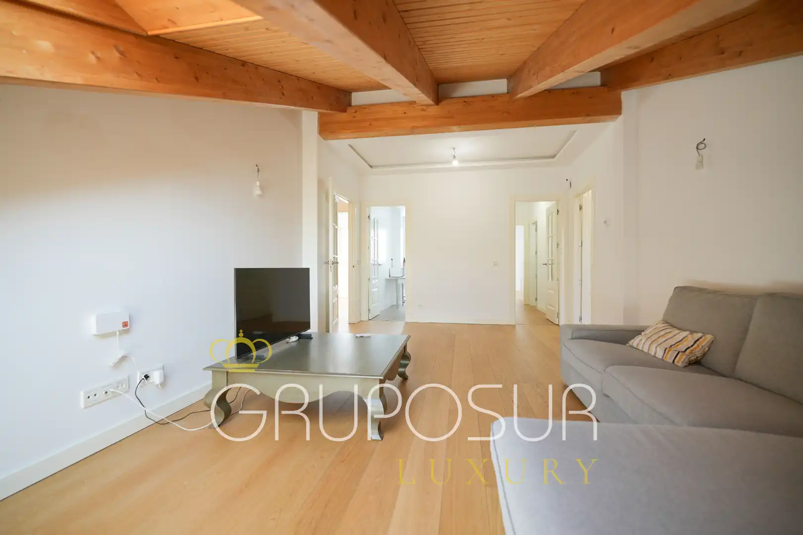Wohnzimmer von Dachboden zum Verkauf in Valladolid mit Heizung, Parkett und Abstellraum